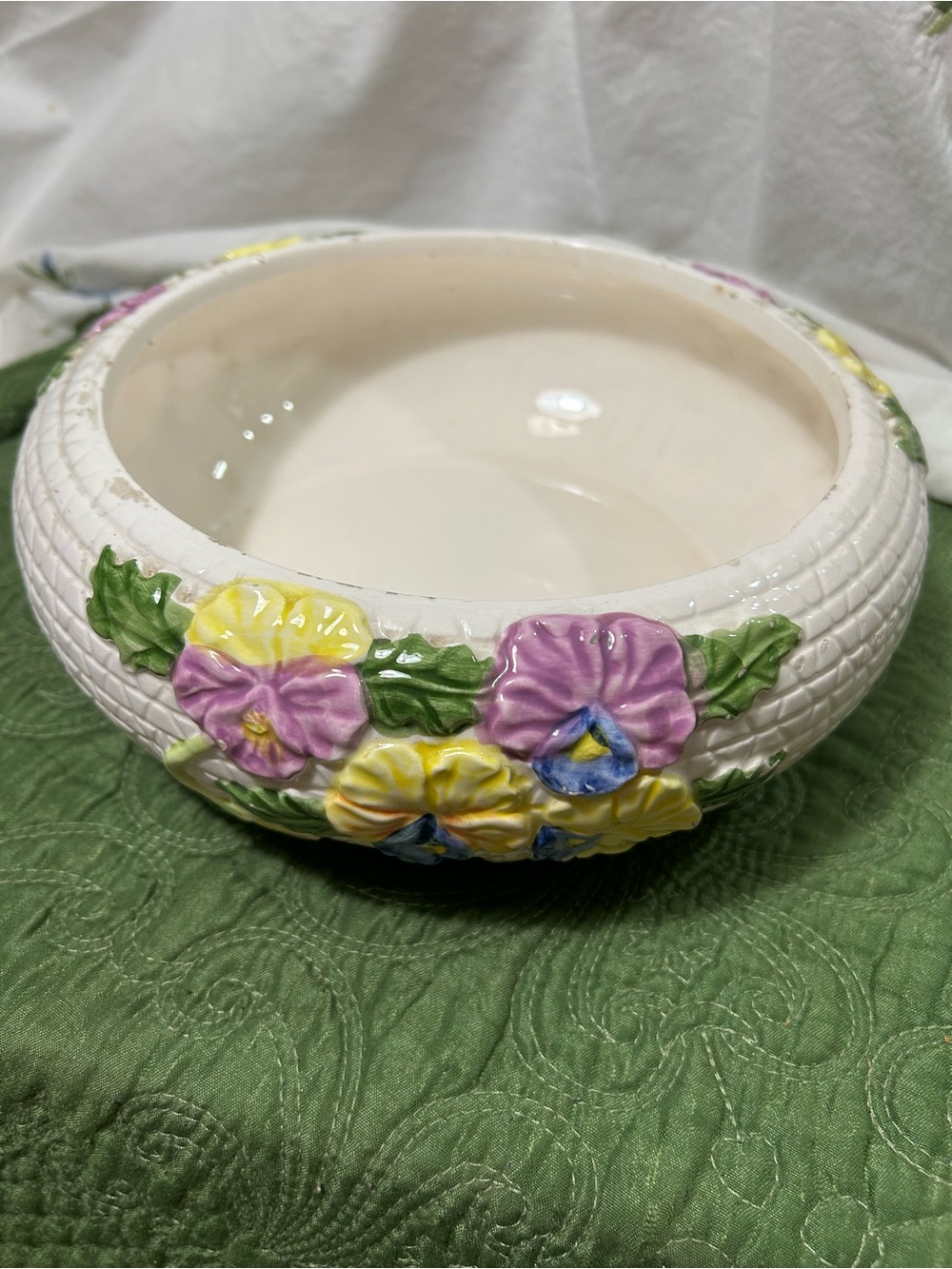✨ Ceramic Vintage Planter/Bowl  ✨